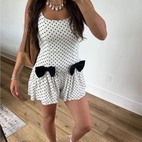 White Polka Dot Bow Romper - Picture 2 of 6